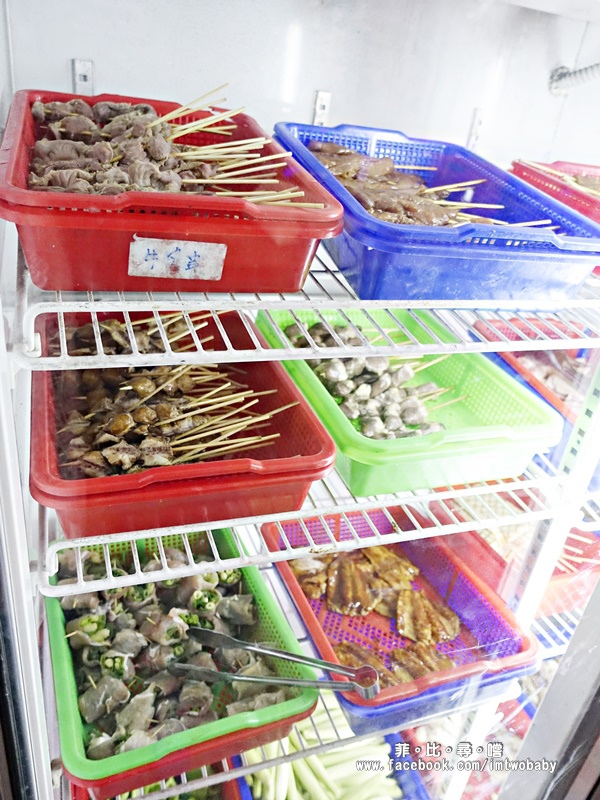 海寶城複合式碳烤 新北五股店 水道活海鮮/碳烤/火鍋吃到飽 泰國蝦、泥鰍、活魚、螃蟹各式高檔海鮮現撈現烤吃爽爽! @兔貝比的菲比尋嚐 海寶城複合式碳烤 新北五股店 水道活海鮮/碳烤/火鍋吃到飽 泰國蝦、泥鰍、活魚、螃蟹各式高檔海鮮現撈現烤吃爽爽! @兔貝比的菲比尋嚐