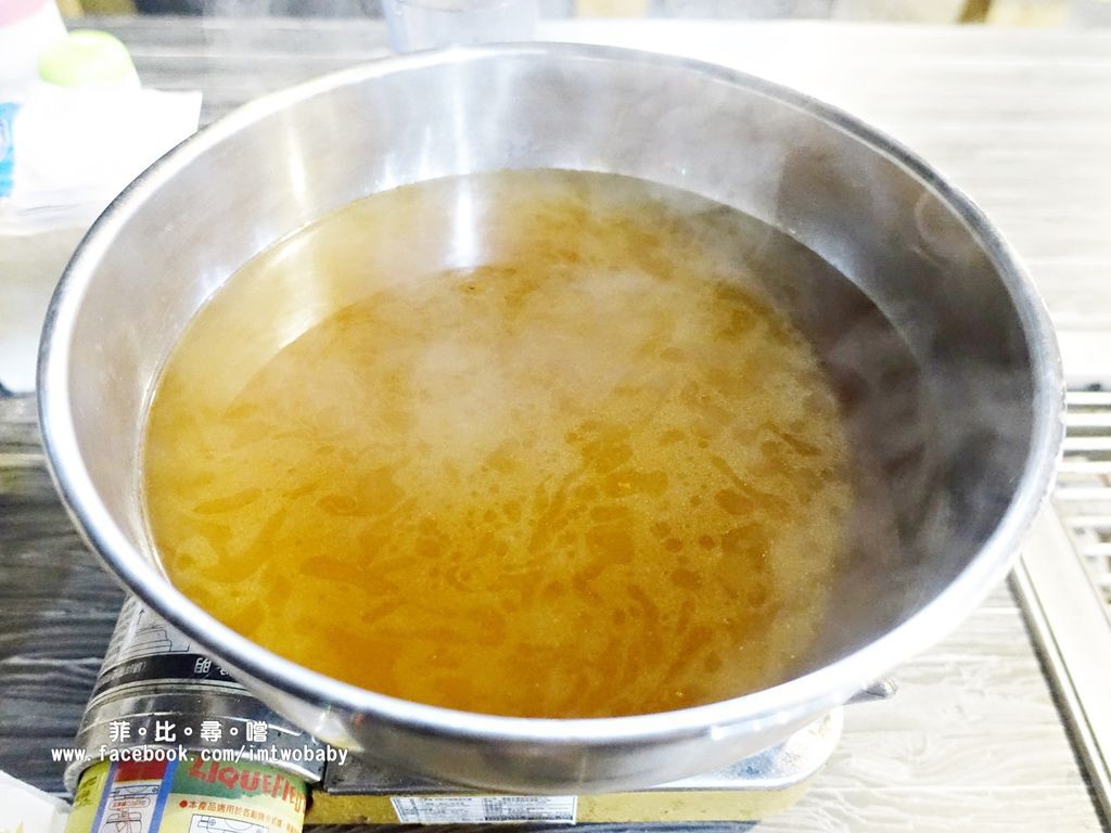 海寶城複合式碳烤 新北五股店 水道活海鮮/碳烤/火鍋吃到飽 泰國蝦、泥鰍、活魚、螃蟹各式高檔海鮮現撈現烤吃爽爽! @兔貝比的菲比尋嚐 海寶城複合式碳烤 新北五股店 水道活海鮮/碳烤/火鍋吃到飽 泰國蝦、泥鰍、活魚、螃蟹各式高檔海鮮現撈現烤吃爽爽! @兔貝比的菲比尋嚐