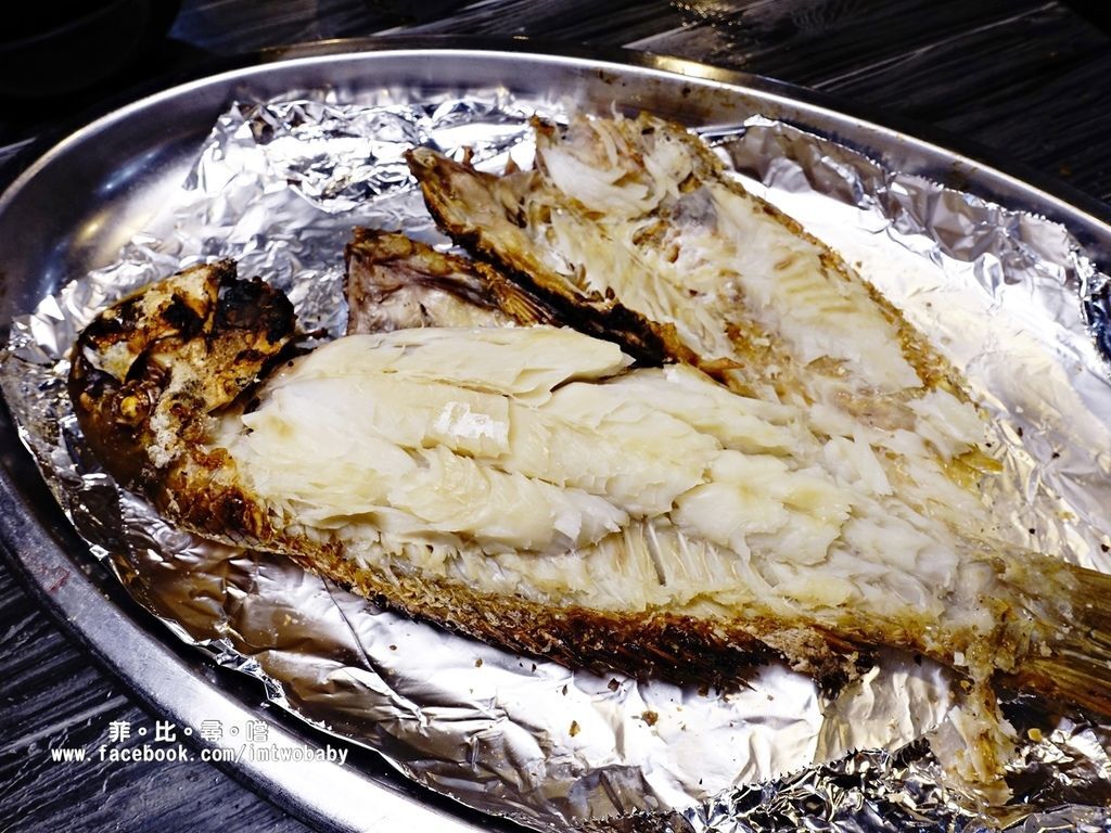 海寶城複合式碳烤 新北五股店 水道活海鮮/碳烤/火鍋吃到飽 泰國蝦、泥鰍、活魚、螃蟹各式高檔海鮮現撈現烤吃爽爽! @兔貝比的菲比尋嚐 海寶城複合式碳烤 新北五股店 水道活海鮮/碳烤/火鍋吃到飽 泰國蝦、泥鰍、活魚、螃蟹各式高檔海鮮現撈現烤吃爽爽! @兔貝比的菲比尋嚐