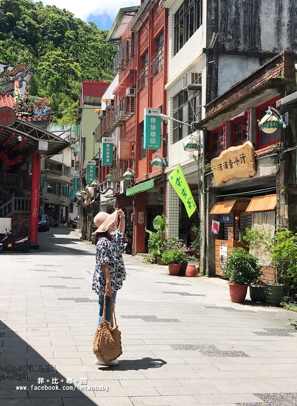 坪林老街的品茗之旅 「滴滴香」傳承一甲子的百年茶香 吃茶香冰淇淋招待冷泡茶 還有拿手茶油麵線料理! @兔貝比的菲比尋嚐 坪林老街的品茗之旅 「滴滴香」傳承一甲子的百年茶香 吃茶香冰淇淋招待冷泡茶 還有拿手茶油麵線料理! @兔貝比的菲比尋嚐