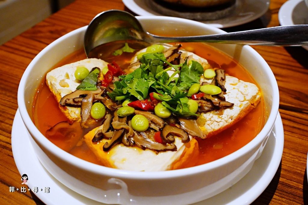 祥和蔬食料理-慶城店 2020年米其林必比登推薦蔬食餐廳 仿葷川味素食 麻、辣、鮮、香 道道都是精緻功夫菜! @兔貝比的菲比尋嚐 祥和蔬食料理-慶城店 2020年米其林必比登推薦蔬食餐廳 仿葷川味素食 麻、辣、鮮、香 道道都是精緻功夫菜! @兔貝比的菲比尋嚐