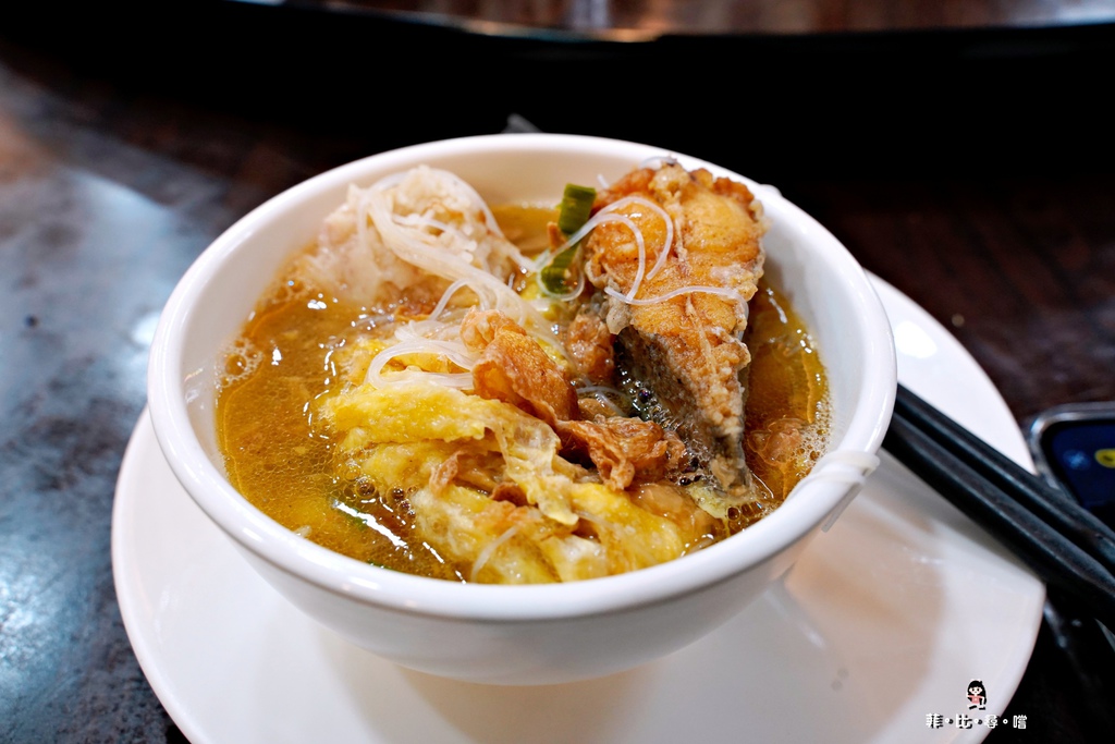 永春葉師傅瀟湘園忠孝本店 招牌雙色狗屁剁椒魚頭、古早味鯧魚米粉、孜然豬肋排 正宗湖南菜道地夠味!信義永春美食推薦 @兔貝比的菲比尋嚐 永春葉師傅瀟湘園忠孝本店 招牌雙色狗屁剁椒魚頭、古早味鯧魚米粉、孜然豬肋排 正宗湖南菜道地夠味!信義永春美食推薦 @兔貝比的菲比尋嚐
