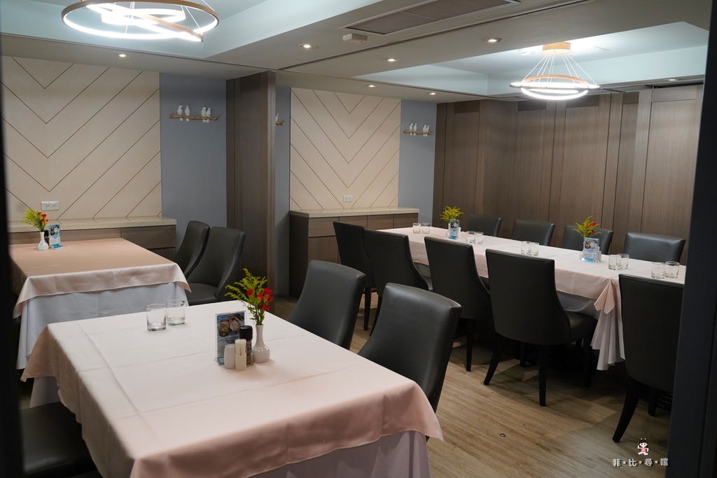 雅室牛排 仁愛圓環店 經典老字號牛排館 台北最高CP值商業午餐 鮮嫩多汁的爐烤肋眼心牛排太正點! @兔貝比的菲比尋嚐 雅室牛排 仁愛圓環店 經典老字號牛排館 台北最高CP值商業午餐 鮮嫩多汁的爐烤肋眼心牛排太正點! @兔貝比的菲比尋嚐