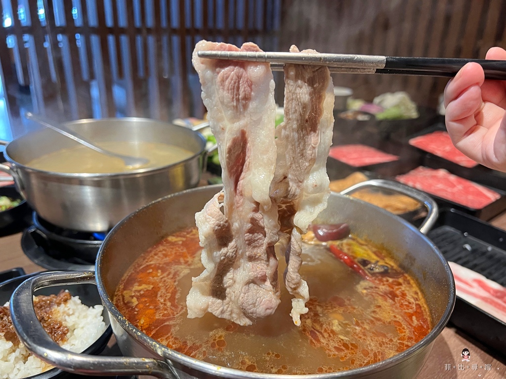 穿比基尼「第2鍋半價!」海霸王前鎮水產升級3.0 海陸吃到飽600有找!加價50元生魚片吃到飽~ @兔貝比的菲比尋嚐 穿比基尼「第2鍋半價!」海霸王前鎮水產升級3.0 海陸吃到飽600有找!加價50元生魚片吃到飽~ @兔貝比的菲比尋嚐