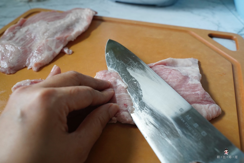 中秋月圓人團圓 雨天備案在家吃鍋 美美花畑鍋要配安心食材 家樂福優質肉品推薦! @兔貝比的菲比尋嚐 中秋月圓人團圓 雨天備案在家吃鍋 美美花畑鍋要配安心食材 家樂福優質肉品推薦! @兔貝比的菲比尋嚐