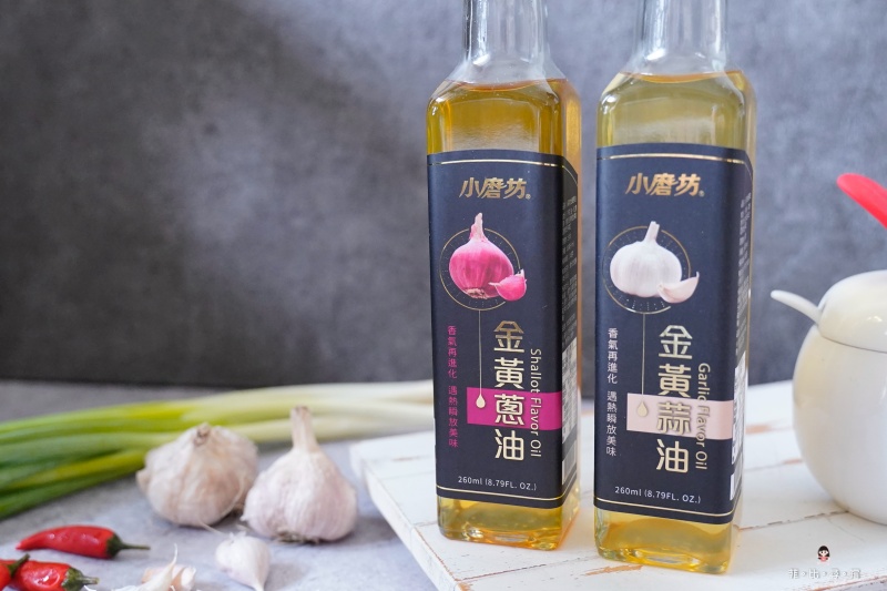 小磨坊 金黃蔥油/金黃蒜油 免切蒜免爆香 優雅上桌 料理提味的好幫手! @兔貝比的菲比尋嚐 小磨坊 金黃蔥油/金黃蒜油 免切蒜免爆香 優雅上桌 料理提味的好幫手! @兔貝比的菲比尋嚐