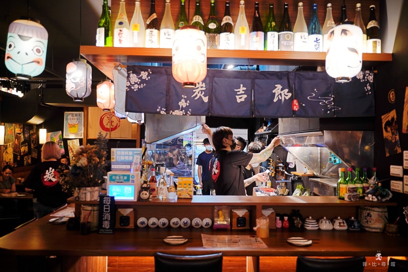 炭吉郎居酒屋 板橋超人氣串燒居酒屋推薦 私房料理驚艷舌尖擄獲味蕾！ @兔貝比的菲比尋嚐