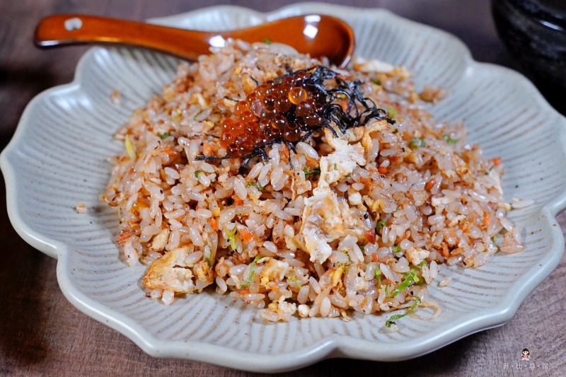 炭吉郎居酒屋 板橋超人氣串燒居酒屋推薦 私房料理驚艷舌尖擄獲味蕾！ @兔貝比的菲比尋嚐
