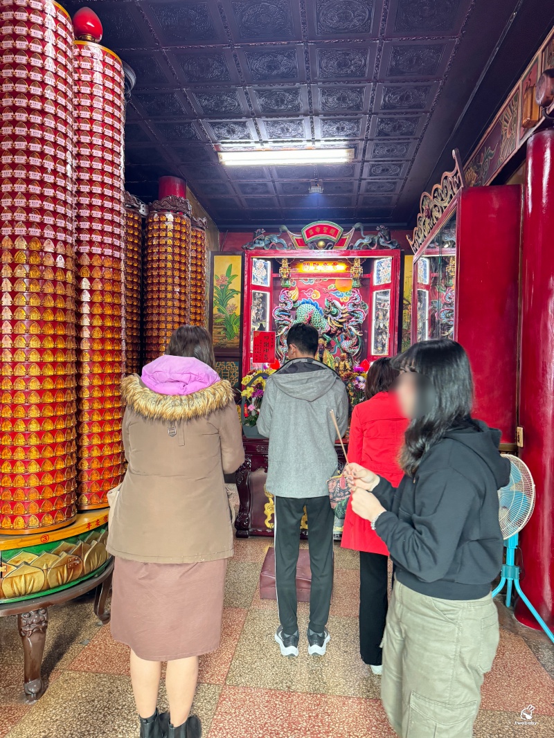 全台最古老的財神爺廟 南崁五福宮 國家3級古蹟 開臺玄壇元帥 鎮廟之寶求財超靈驗！ @兔貝比的菲比尋嚐