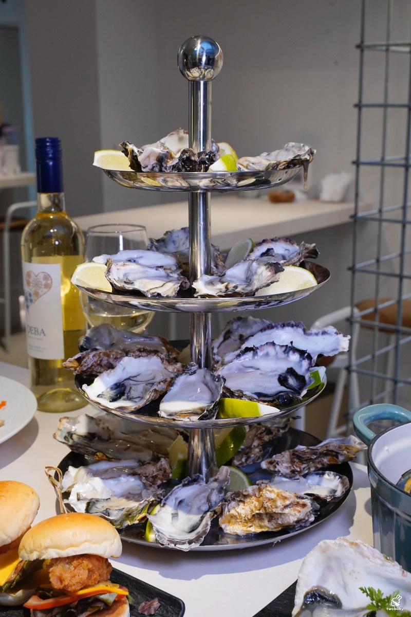 She’ll Oyster bar 敘 空運活體生蠔新鮮平價CP值破表 超狂生蠔塔想吃不用飛廣島 搭捷運就吃得到囉! @兔貝比的菲比尋嚐 She’ll Oyster bar 敘 空運活體生蠔新鮮平價CP值破表 超狂生蠔塔想吃不用飛廣島 搭捷運就吃得到囉! @兔貝比的菲比尋嚐