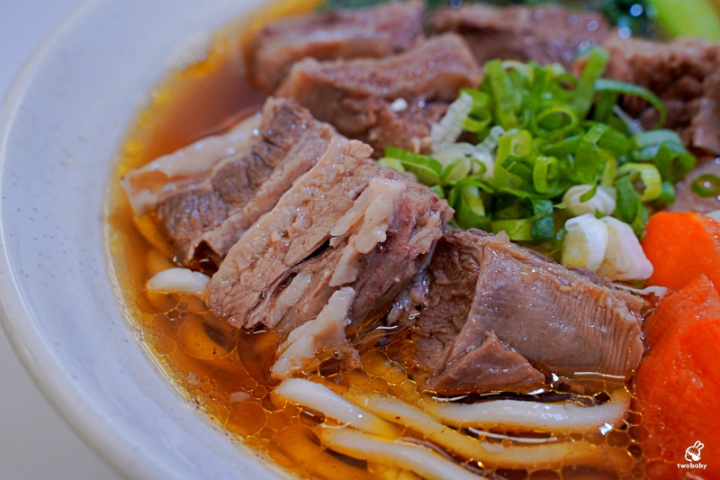 九添福牛肉麵館 2023台北牛肉麵節銅牌獎 紅燒牛肉麵量多肉大塊超滿足 還有牛肉燥飯也很推! @兔貝比的菲比尋嚐 九添福牛肉麵館 2023台北牛肉麵節銅牌獎 紅燒牛肉麵量多肉大塊超滿足 還有牛肉燥飯也很推! @兔貝比的菲比尋嚐