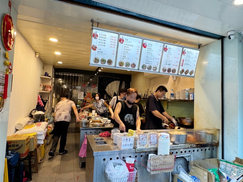 金香豬腳涼麵 行天宮人氣小吃 被涼麵耽誤的豬腳店 豬腳尬涼麵超涮嘴! @兔貝比的菲比尋嚐 金香豬腳涼麵 行天宮人氣小吃 被涼麵耽誤的豬腳店 豬腳尬涼麵超涮嘴! @兔貝比的菲比尋嚐