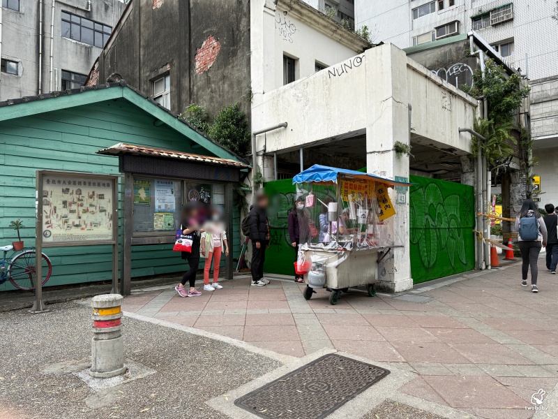 古亭佳味蘿蔔絲餅豆沙餅 熱賣40年銅板小吃 一開店就大排長龍! @兔貝比的菲比尋嚐 古亭佳味蘿蔔絲餅豆沙餅 熱賣40年銅板小吃 一開店就大排長龍! @兔貝比的菲比尋嚐
