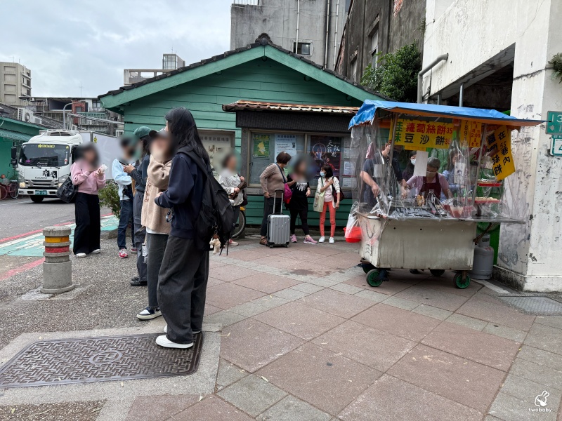 古亭佳味蘿蔔絲餅豆沙餅 熱賣40年銅板小吃 一開店就大排長龍！ @兔貝比的菲比尋嚐