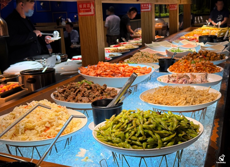 佔地200坪 我家牛排中和店 80種沙拉吧自助無限只要360元!記得網路訂位才不用排到天荒地老! @兔貝比的菲比尋嚐 佔地200坪 我家牛排中和店 80種沙拉吧自助無限只要360元!記得網路訂位才不用排到天荒地老! @兔貝比的菲比尋嚐