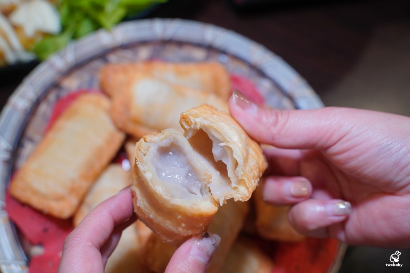 萬里古早風味甕仔雞 金黃脆皮甕仔雞肉嫩多汁一吃就愛上 二訪單點菜色推薦！ @兔貝比的菲比尋嚐