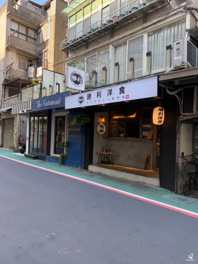 勝利洋食 超厚炸菲力牛排松露三明治 肉甜多汁鹹香美味 推薦必點！ @兔貝比的菲比尋嚐