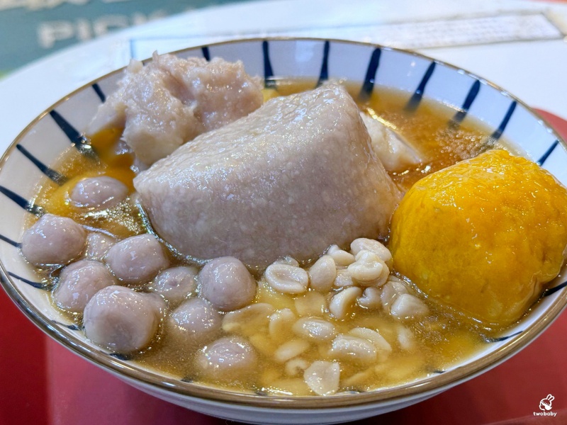 五倍大的芋圓你吃過嗎? 每日限定巨無霸芋圓晚來就沒囉! @兔貝比的菲比尋嚐 五倍大的芋圓你吃過嗎? 每日限定巨無霸芋圓晚來就沒囉! @兔貝比的菲比尋嚐