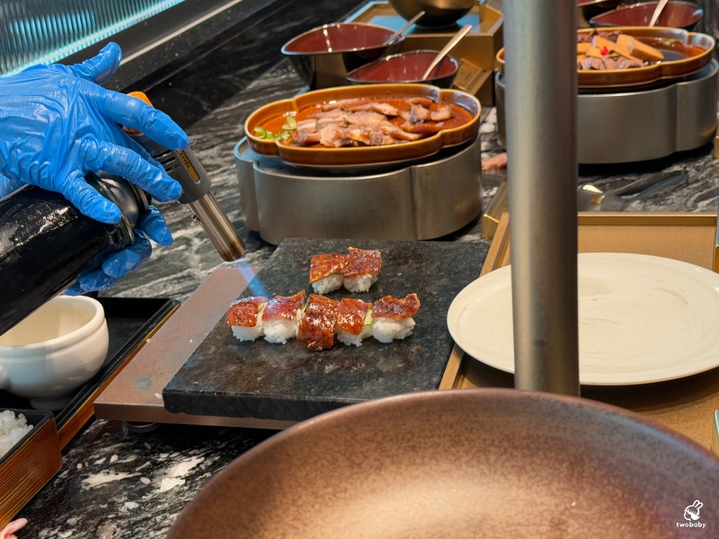 INPARADISE饗饗新莊店 新北最美高空360度環景的buffet餐廳 8大餐區現做美食一次滿足!平日午餐和下午茶差別在哪? @兔貝比的菲比尋嚐 INPARADISE饗饗新莊店 新北最美高空360度環景的buffet餐廳 8大餐區現做美食一次滿足!平日午餐和下午茶差別在哪? @兔貝比的菲比尋嚐
