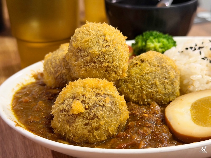勝利洋食 超厚炸菲力牛排松露三明治 肉甜多汁鹹香美味 推薦必點！ @兔貝比的菲比尋嚐