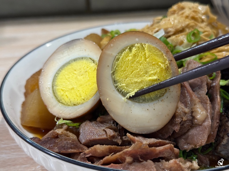 今日子涼面 文青風日系小店 必點招牌麻醬涼麵 大推被涼麵耽誤的熱切滷味！ @兔貝比的菲比尋嚐