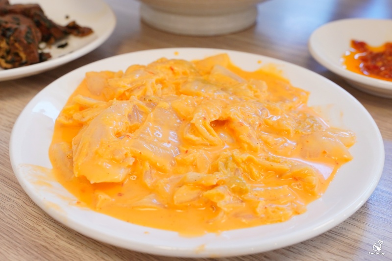 撈月麵館 手工麵疙瘩專賣 海港直送新鮮味美 還有麻奶、南洋叻沙湯頭超正點！ @兔貝比的菲比尋嚐