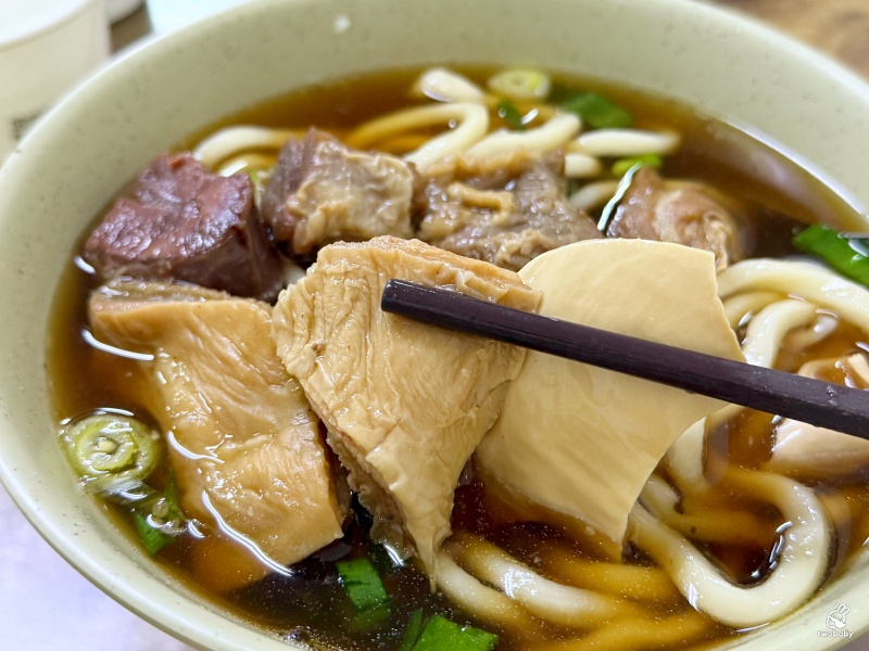 富宏牛肉麵 24小時營業 內用免費加湯加麵飲料喝到飽 @兔貝比的菲比尋嚐