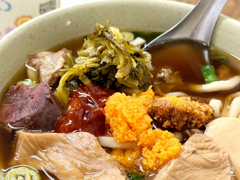 富宏牛肉麵 24小時營業 內用免費加湯加麵飲料喝到飽 @兔貝比的菲比尋嚐