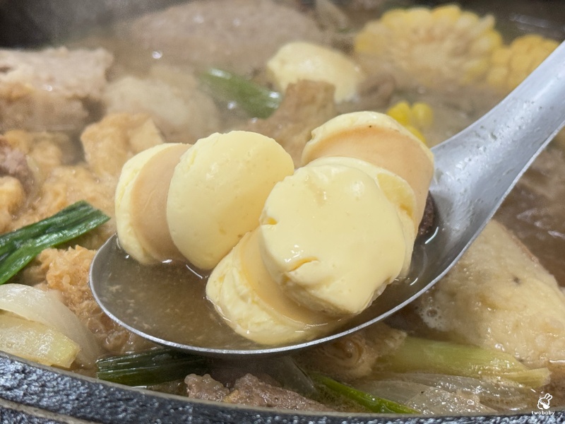 小紅莓石頭火鍋城 台北必吃石頭火鍋店 40年老字號 僅此一家別無分店！ @兔貝比的菲比尋嚐