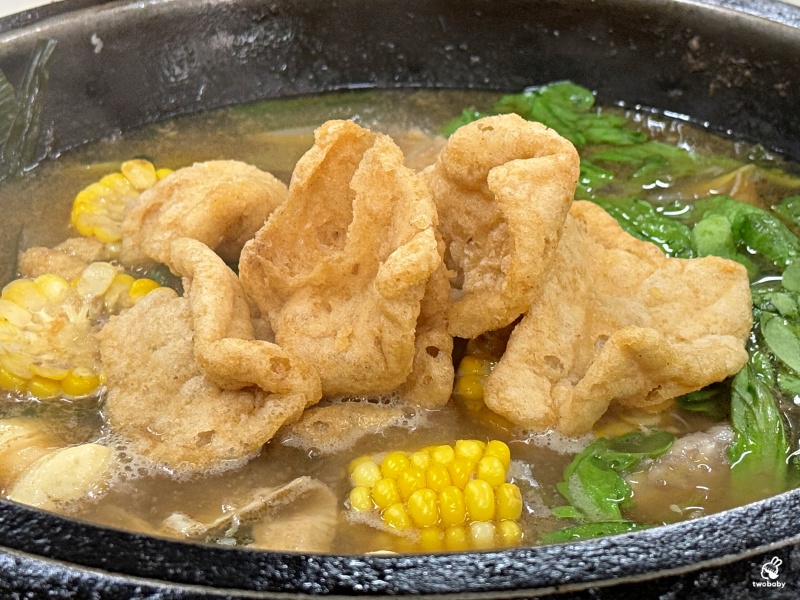 小紅莓石頭火鍋城 台北必吃石頭火鍋店 40年老字號 僅此一家別無分店! @兔貝比的菲比尋嚐 小紅莓石頭火鍋城 台北必吃石頭火鍋店 40年老字號 僅此一家別無分店! @兔貝比的菲比尋嚐