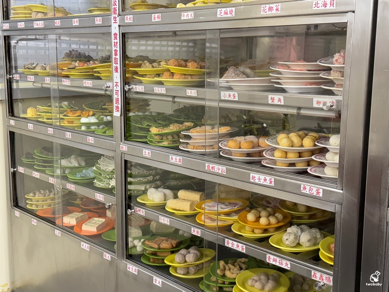 小紅莓石頭火鍋城 台北必吃石頭火鍋店 40年老字號 僅此一家別無分店! @兔貝比的菲比尋嚐 小紅莓石頭火鍋城 台北必吃石頭火鍋店 40年老字號 僅此一家別無分店! @兔貝比的菲比尋嚐