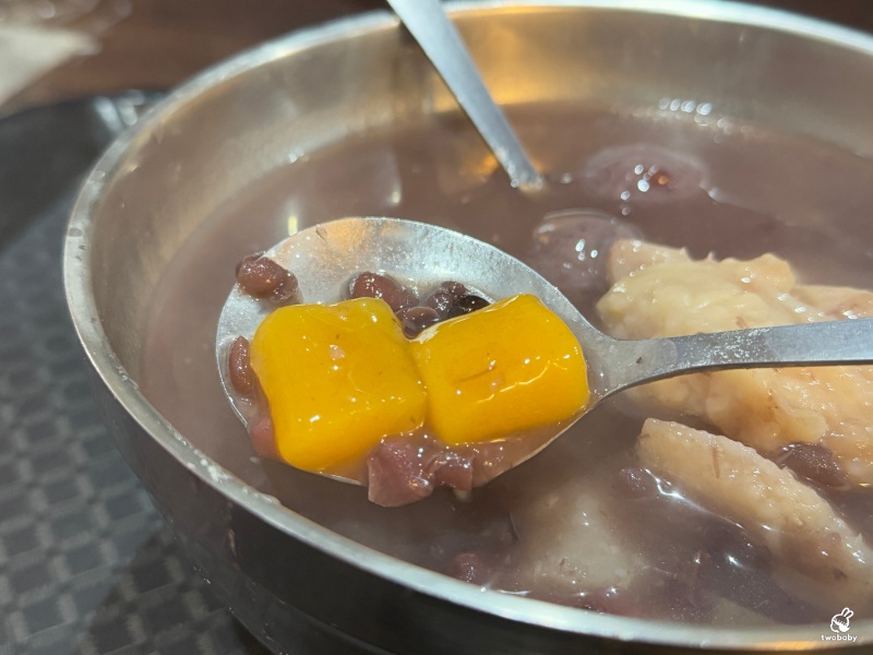 土城美食|土城芋頭之家 綿密香甜的芋頭大塊滿足 一年四季都吃得到! @兔貝比的菲比尋嚐 土城美食|土城芋頭之家 綿密香甜的芋頭大塊滿足 一年四季都吃得到! @兔貝比的菲比尋嚐