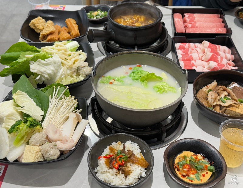老先覺麻辣窯燒鍋PLUS新莊中原店 推出全新2.0升級版 平日午餐限定＋38元 蔬食火鍋料飲料自助吃到飽！ @兔貝比的菲比尋嚐