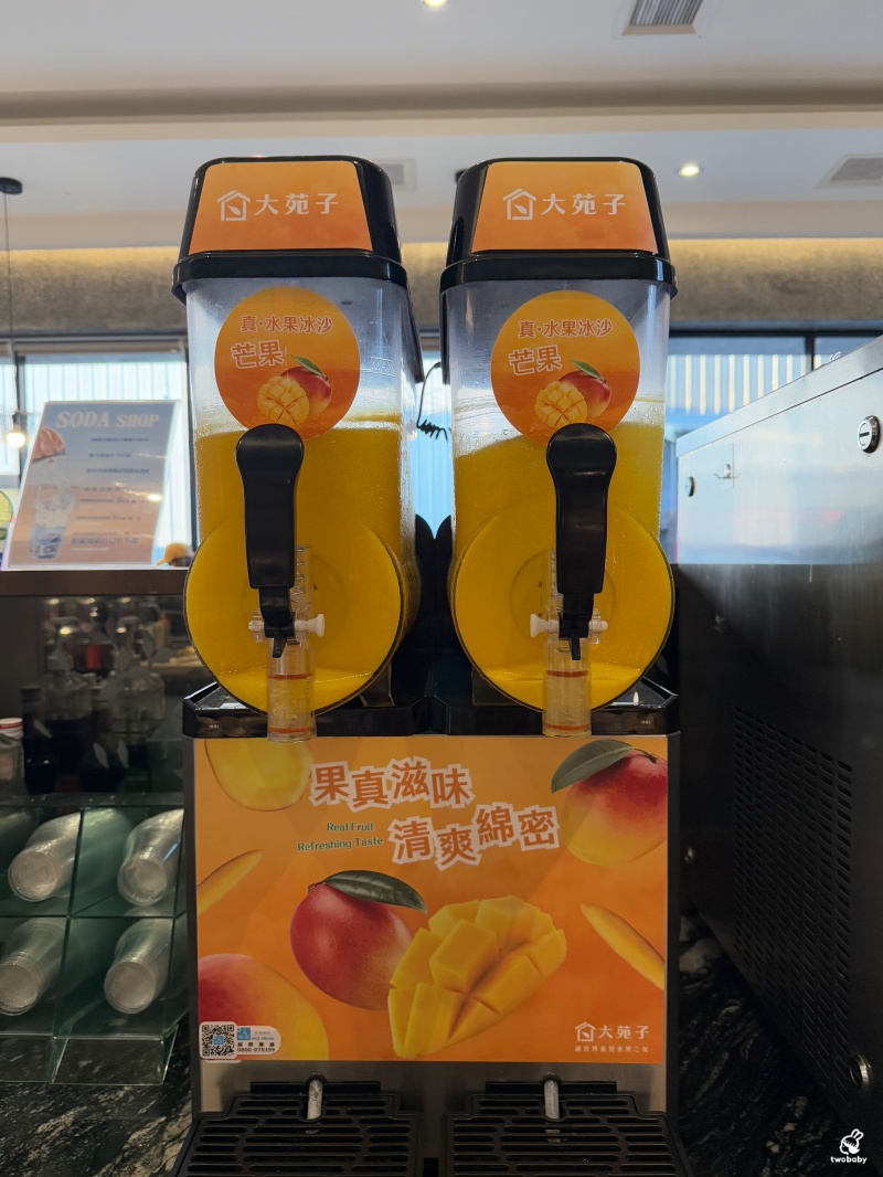 千葉火鍋埔里尊爵館 全台CP值最高的分店 竟然有螃蟹、魚頭、披薩、焗烤扇貝、狀元餅！ @兔貝比的菲比尋嚐