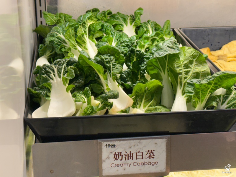 千葉火鍋埔里尊爵館 全台CP值最高的分店 竟然有螃蟹、魚頭、披薩、焗烤扇貝、狀元餅！ @兔貝比的菲比尋嚐