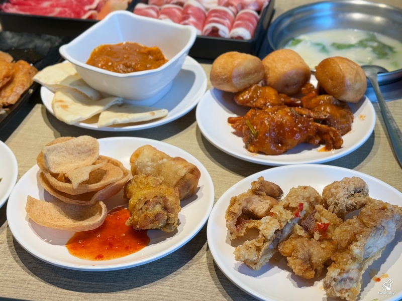 吉哆火鍋百匯GIDOHOTPOT 板橋最夯火鍋吃到飽 亞洲美食節新菜色曝光！ @兔貝比的菲比尋嚐