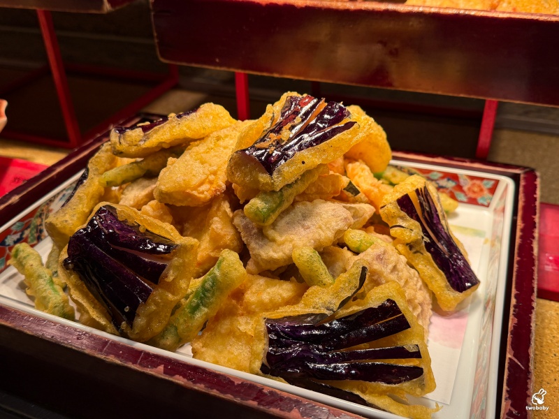 NAGOMI和食饗宴 台北最強日料吃到飽 從午餐一路吃到下午茶 3.5H悠閒用餐就是爽！ @兔貝比的菲比尋嚐