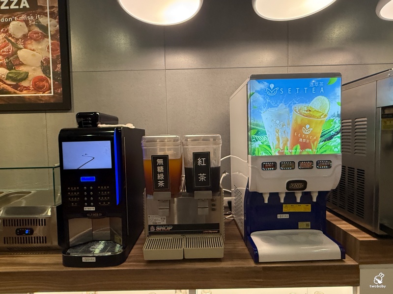 孫東寶台式牛排教父plus館板橋國慶店 新北第一家牛排教父Plus店 周邊吃到飽只要260元還免服務費 加20元就有排餐唷! @兔貝比的菲比尋嚐 孫東寶台式牛排教父plus館板橋國慶店 新北第一家牛排教父Plus店 周邊吃到飽只要260元還免服務費 加20元就有排餐唷! @兔貝比的菲比尋嚐