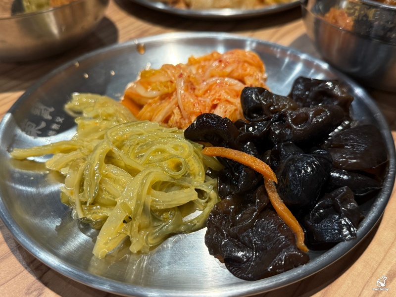 孫東寶台式牛排教父plus館板橋國慶店 新北第一家牛排教父Plus店 周邊吃到飽只要260元還免服務費 加20元就有排餐唷! @兔貝比的菲比尋嚐 孫東寶台式牛排教父plus館板橋國慶店 新北第一家牛排教父Plus店 周邊吃到飽只要260元還免服務費 加20元就有排餐唷! @兔貝比的菲比尋嚐