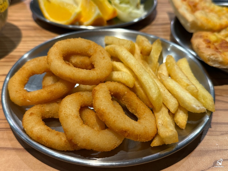 孫東寶台式牛排教父plus館板橋國慶店 新北第一家牛排教父Plus店 周邊吃到飽只要260元還免服務費 加20元就有排餐唷! @兔貝比的菲比尋嚐 孫東寶台式牛排教父plus館板橋國慶店 新北第一家牛排教父Plus店 周邊吃到飽只要260元還免服務費 加20元就有排餐唷! @兔貝比的菲比尋嚐