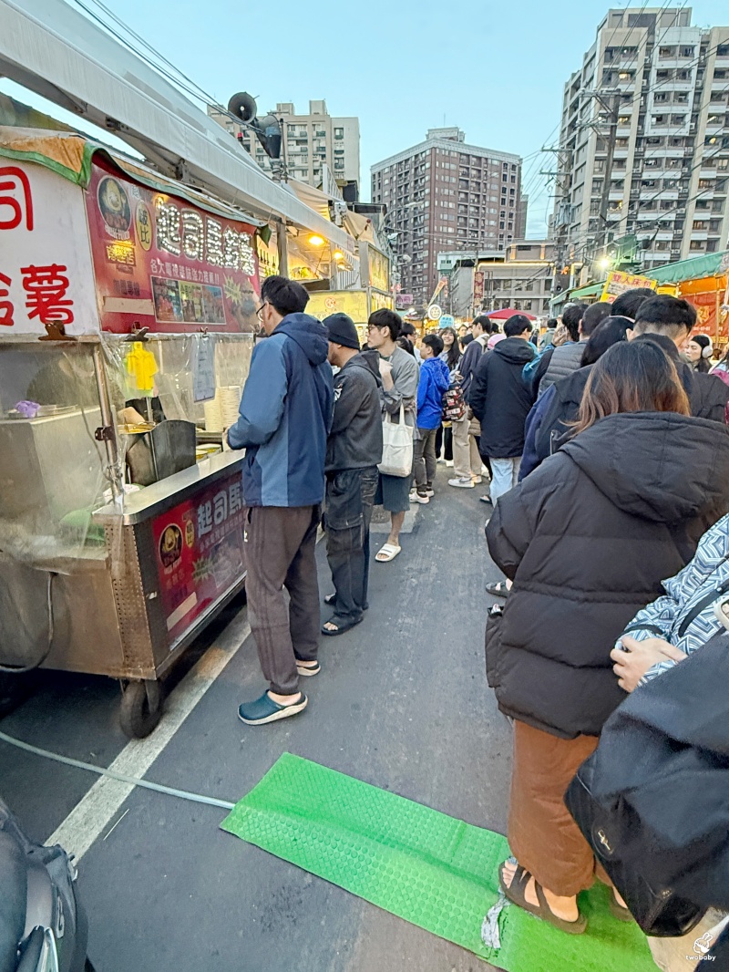 啵比起司馬鈴薯 爆料起司馬鈴薯 老闆下手狠重 一份滿滿的飽到翻肚！ @兔貝比的菲比尋嚐