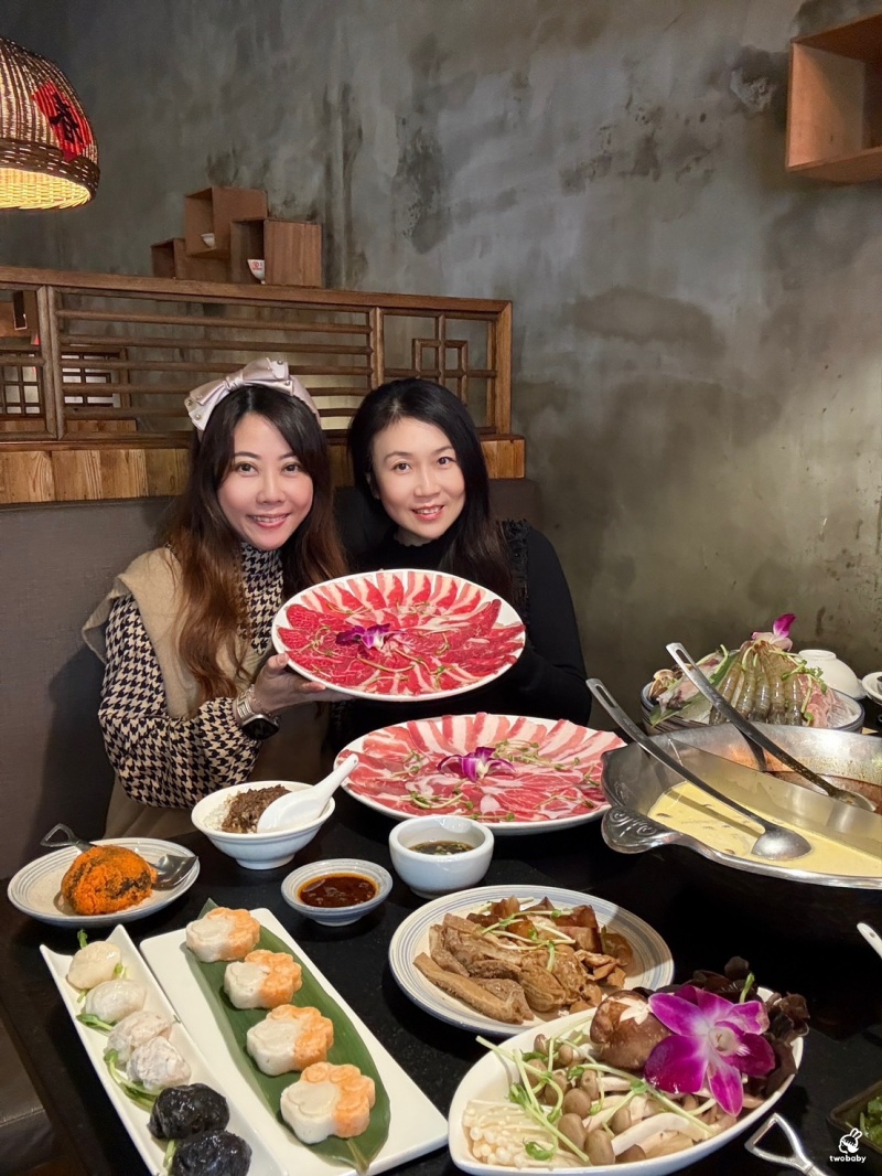 本鼎堂台式漢方麻辣鍋 獨創漢方麻辣鍋結合在地中藥材入菜 讓人一吃就愛上! @兔貝比的菲比尋嚐 本鼎堂台式漢方麻辣鍋 獨創漢方麻辣鍋結合在地中藥材入菜 讓人一吃就愛上! @兔貝比的菲比尋嚐