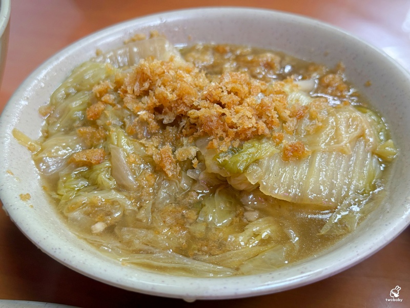紅昌吉豬血湯 網推台北最強豬血湯 必點麻辣大腸豬血湯 內用還可無限續湯！ @兔貝比的菲比尋嚐