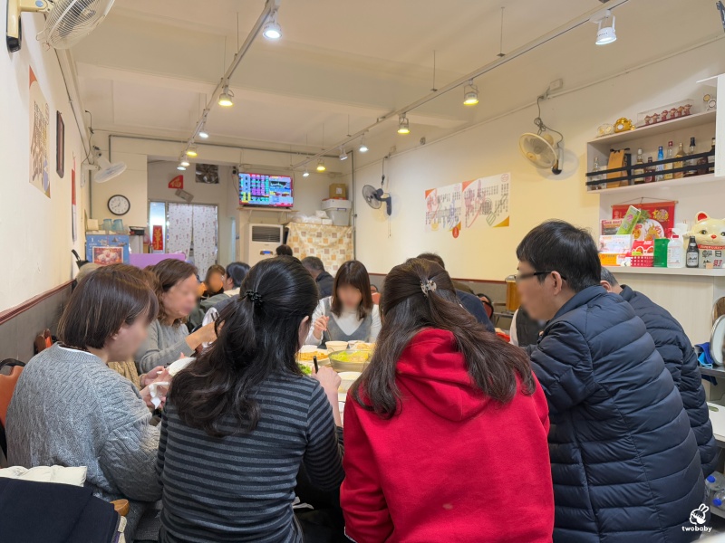 佳佳小吃店 藏在巷弄的40年老味道,炸排骨、白斬雞讓你吃到懷念! @兔貝比的菲比尋嚐 佳佳小吃店 藏在巷弄的40年老味道,炸排骨、白斬雞讓你吃到懷念! @兔貝比的菲比尋嚐