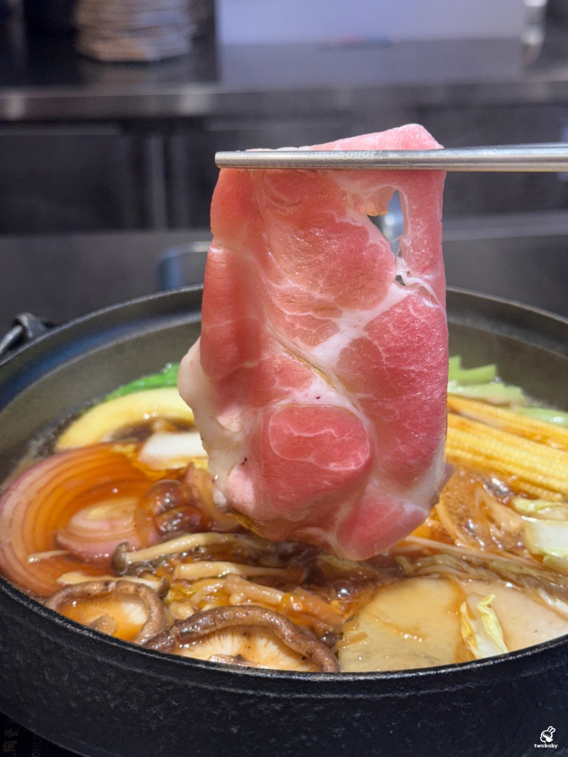 玉兔壽喜燒專門店｜台北第一家板前個人壽喜燒 友善I人自在吃鍋 還有時蔬自助吧 吃巧又吃飽！ @兔貝比的菲比尋嚐
