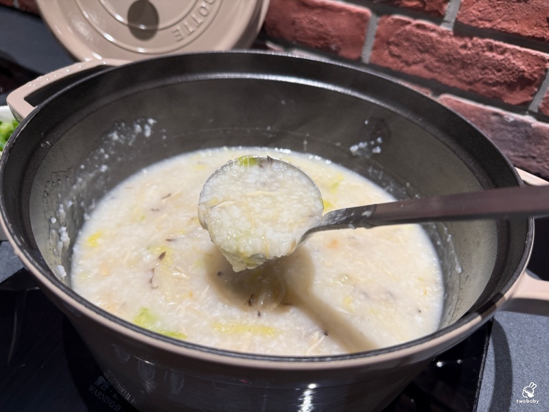 村民食堂廚窗港點新莊i-Tower店 新北港式料理吃到飽開幕囉！各式港點燒臘燒賣、哈根達斯任你吃爽爽！ @兔貝比的菲比尋嚐
