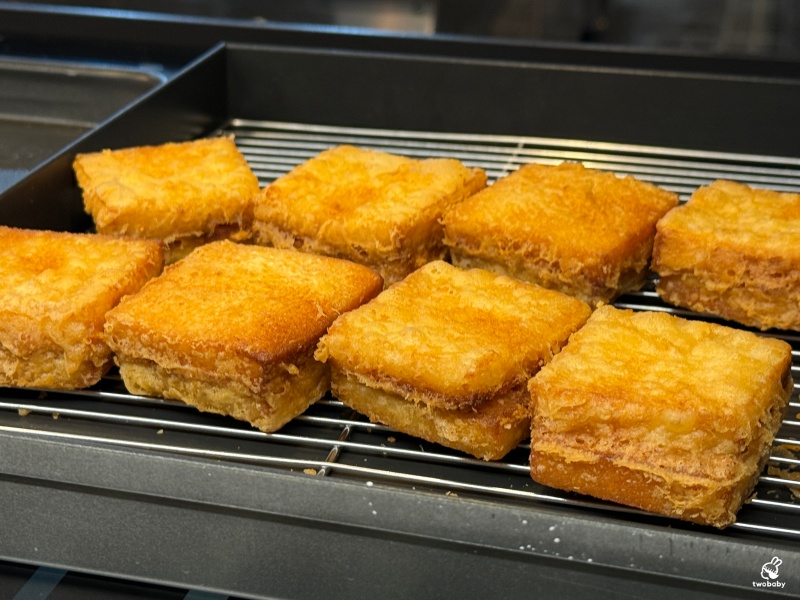 村民食堂廚窗港點新莊i-Tower店 新北港式料理吃到飽開幕囉!各式港點燒臘燒賣、哈根達斯任你吃爽爽! @兔貝比的菲比尋嚐 村民食堂廚窗港點新莊i-Tower店 新北港式料理吃到飽開幕囉!各式港點燒臘燒賣、哈根達斯任你吃爽爽! @兔貝比的菲比尋嚐