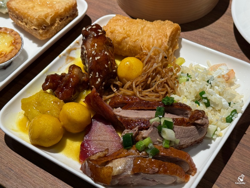 村民食堂廚窗港點新莊i-Tower店 新北港式料理吃到飽開幕囉!各式港點燒臘燒賣、哈根達斯任你吃爽爽! @兔貝比的菲比尋嚐 村民食堂廚窗港點新莊i-Tower店 新北港式料理吃到飽開幕囉!各式港點燒臘燒賣、哈根達斯任你吃爽爽! @兔貝比的菲比尋嚐