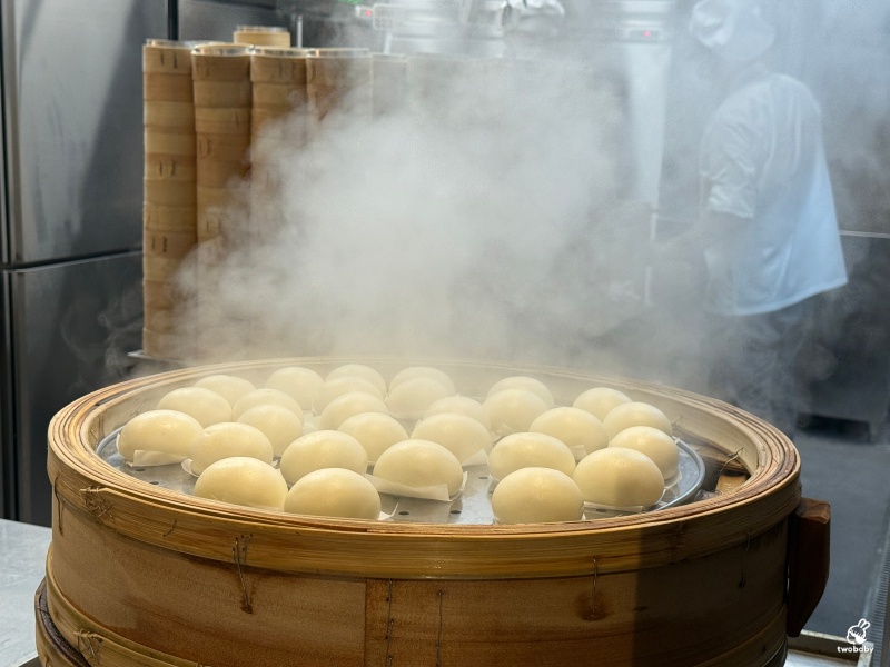 村民食堂廚窗港點新莊i-Tower店 新北港式料理吃到飽開幕囉！各式港點燒臘燒賣、哈根達斯任你吃爽爽！ @兔貝比的菲比尋嚐