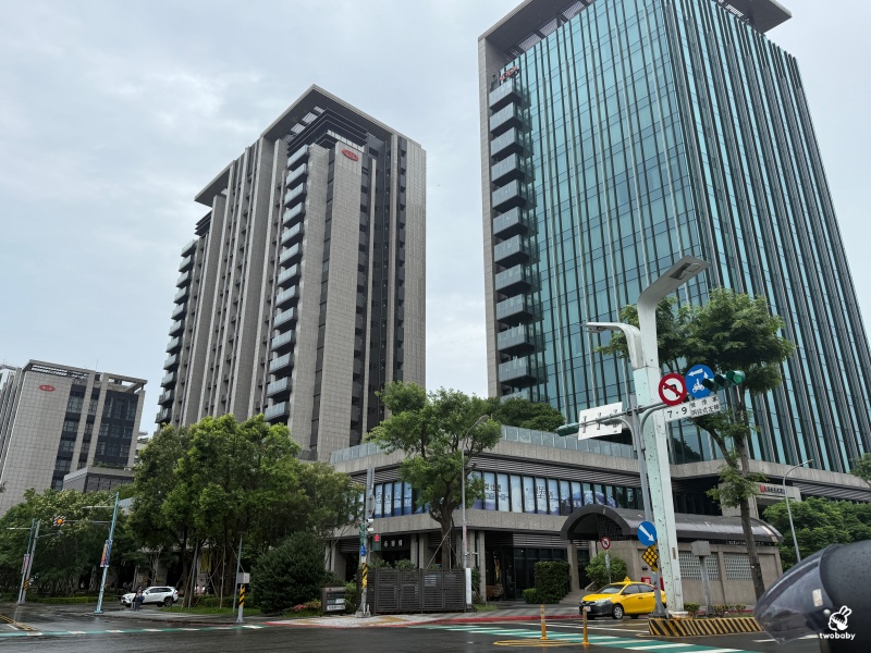 板橋泰式吃到飽推薦｜Pikul初泰新板傑仕堡門市 下午茶只要699元 爽吃超過50道經典泰式料理 還有現做舒芙蕾太幸福啦！ @兔貝比的菲比尋嚐